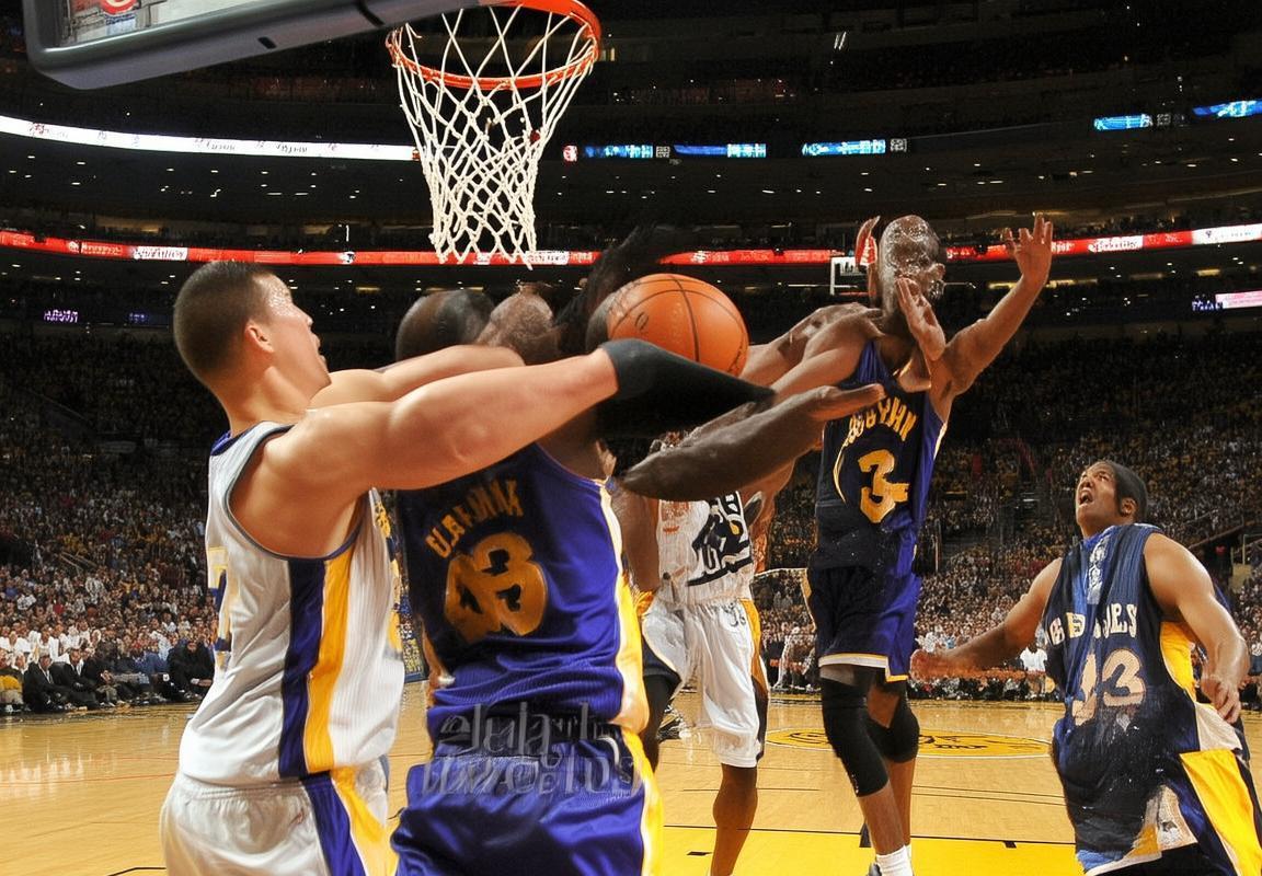 2007姚麦科比火箭湖人巅峰对决回顾(图2)