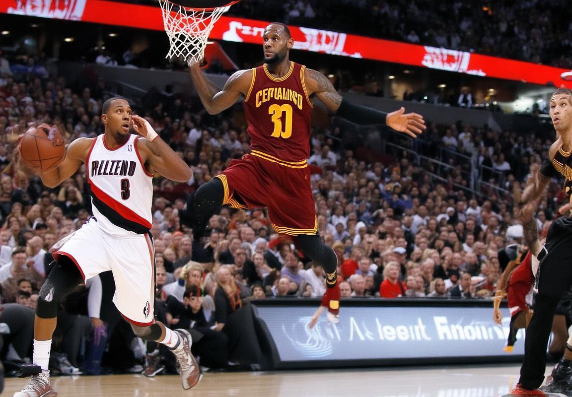 2014年NBA焦点战：骑士vs开拓者詹姆斯对决利拉德(图2)